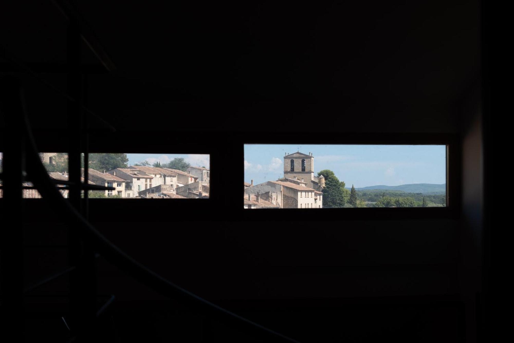 La Maison D'En Bas Des Seigneurs Cucuron Rom bilde